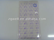 Nonwoven disposable table cloth