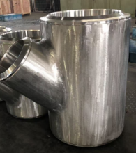 Special forged fittings of forged tee