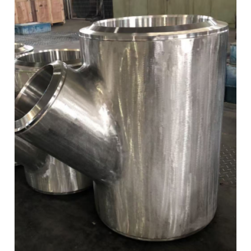 Special forged fittings of forged tee