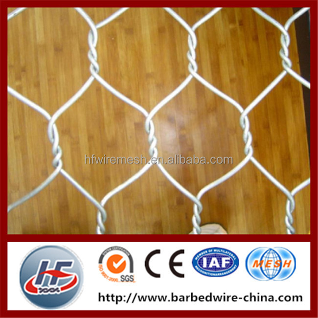 hexagon wire netting,chicken mesh,electro galvanized after weaving hexagonal wire netting