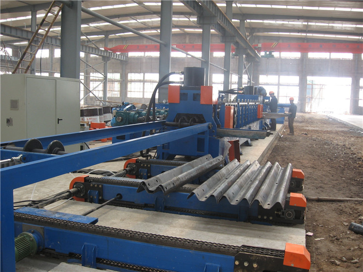 run out table for highway roll forming machine