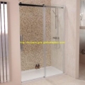 Moderne gehard glas douche scherm met acryl douchebak