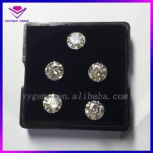 Round Brilliant Cut VVS Gemstone Shape Lab Created Type White Moissanite Diamond