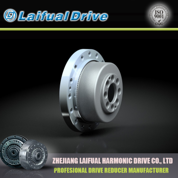 Small size autonomous robot harmonic drive