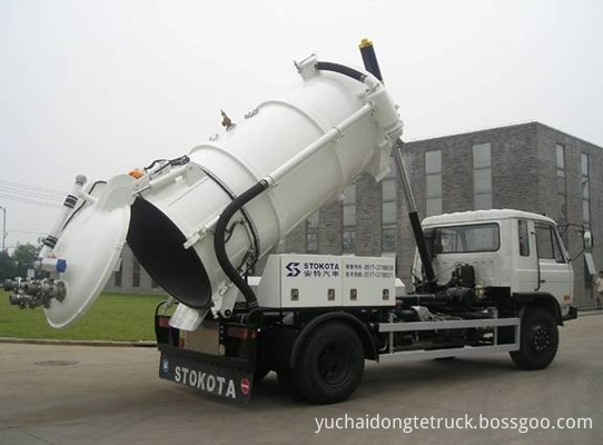 Right Hand Drive Sewage Cleaner Dongfeng Vacuum Tank Trucks