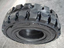 solid tire 825-15  L302