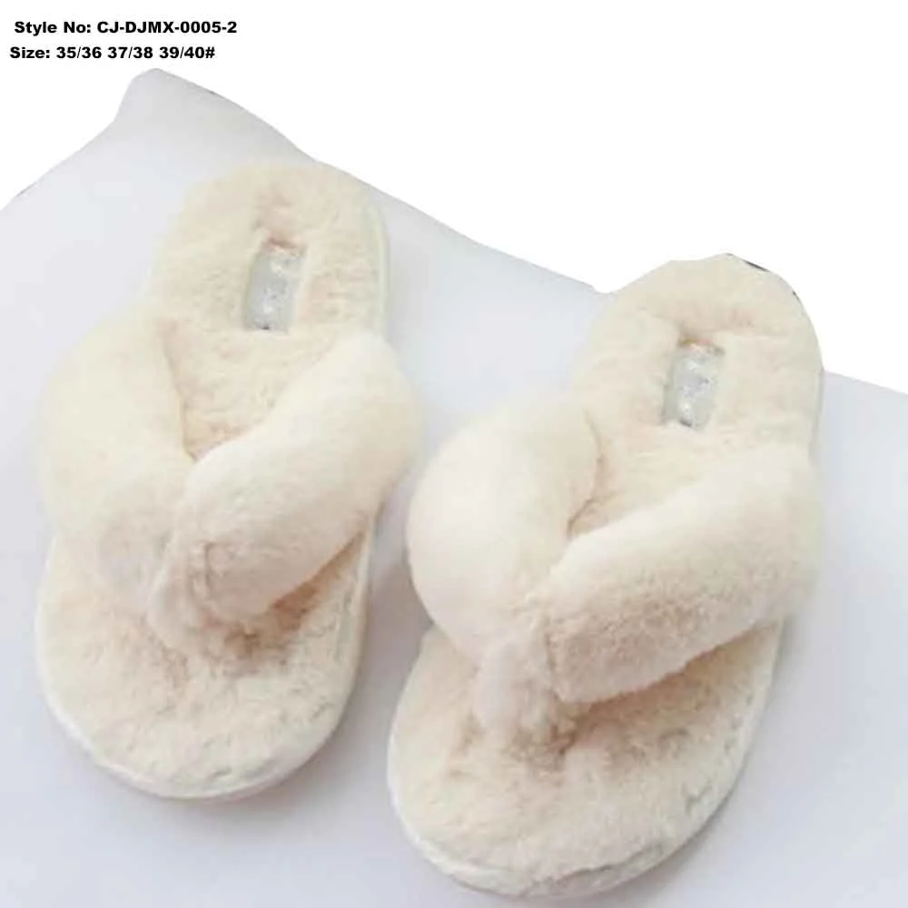 Soft and Comfortable Anti-Slip Plush Faux Fur Winter Indoor Flip Flop Slipper for Women