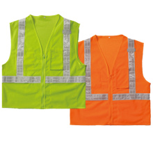Safety vest with 3 pockets