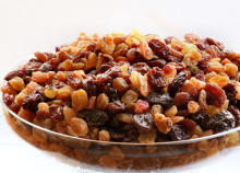xinjiang new crop green pollution--free dried raisins