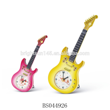Shantou Advertising Gift Guitar Shape Funny Desk Clock For Music Show
