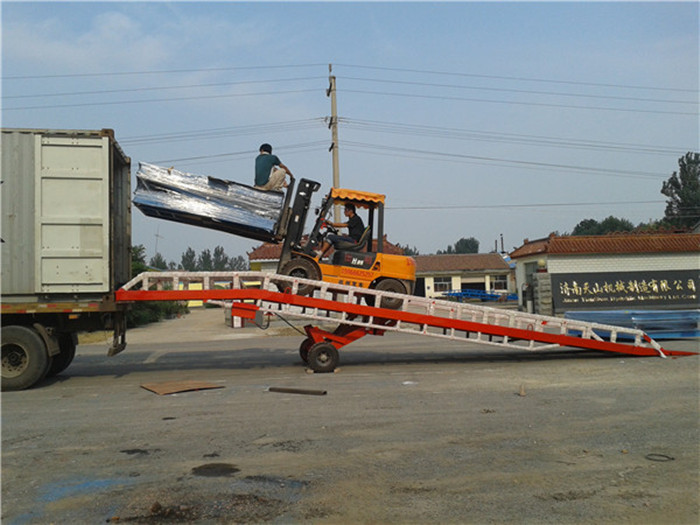 loading dock ramp