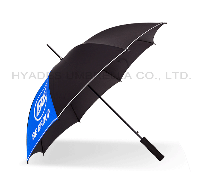 Folding umbrella with base