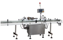 Pharmaceutical round bottle labeling machine