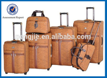 Big space travel trolley luggage bags & decent travel luggage