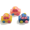 Cartoon Car Resin Decoration 3D Kawaii Trasporti Giocattoli Regali per bambini Ornamento fai da te Abbellimento natalizio Portachiavi Making