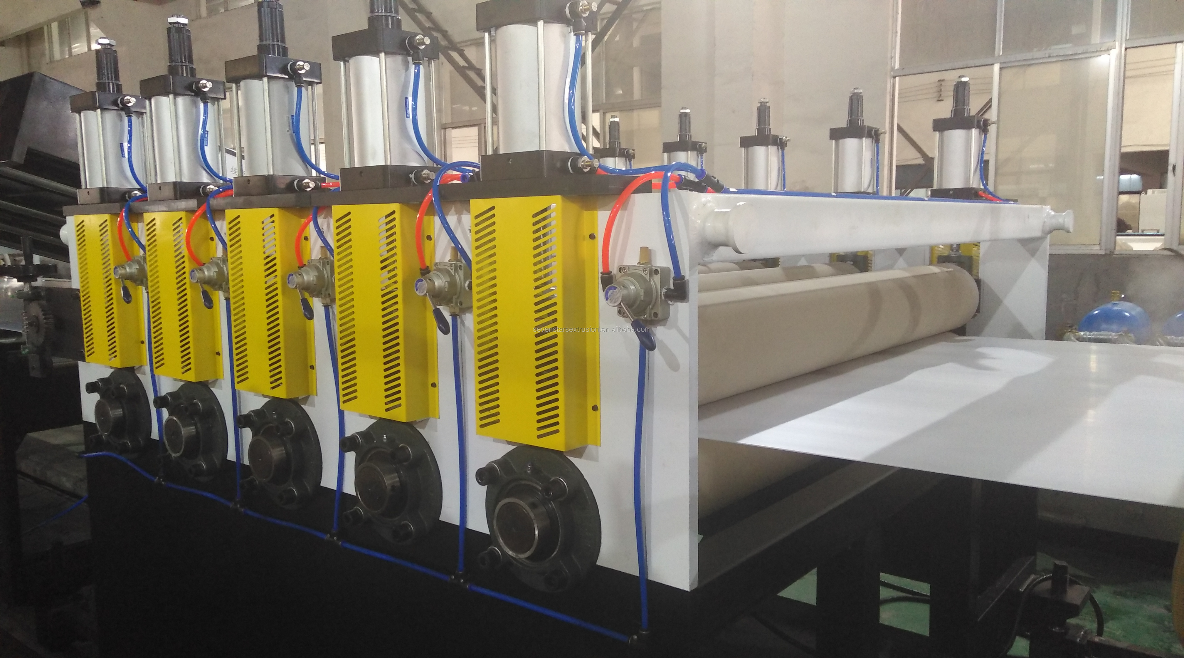 Fluted Plastic Sheet Extrusion Machine