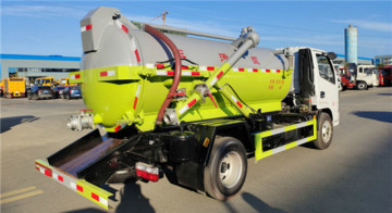 126HP Engine new septic tank vacuum truck