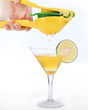 Top Seller 2-in-1 Lemon Squeezer: Easy Manual Juicer for Lemons and Limes