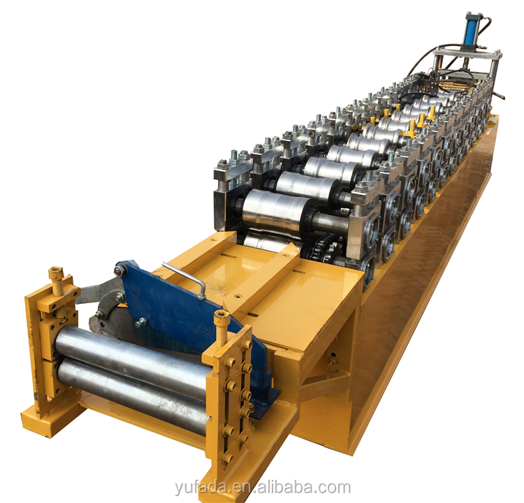 Steel roller shuttering door roll forming production line shutter machine making