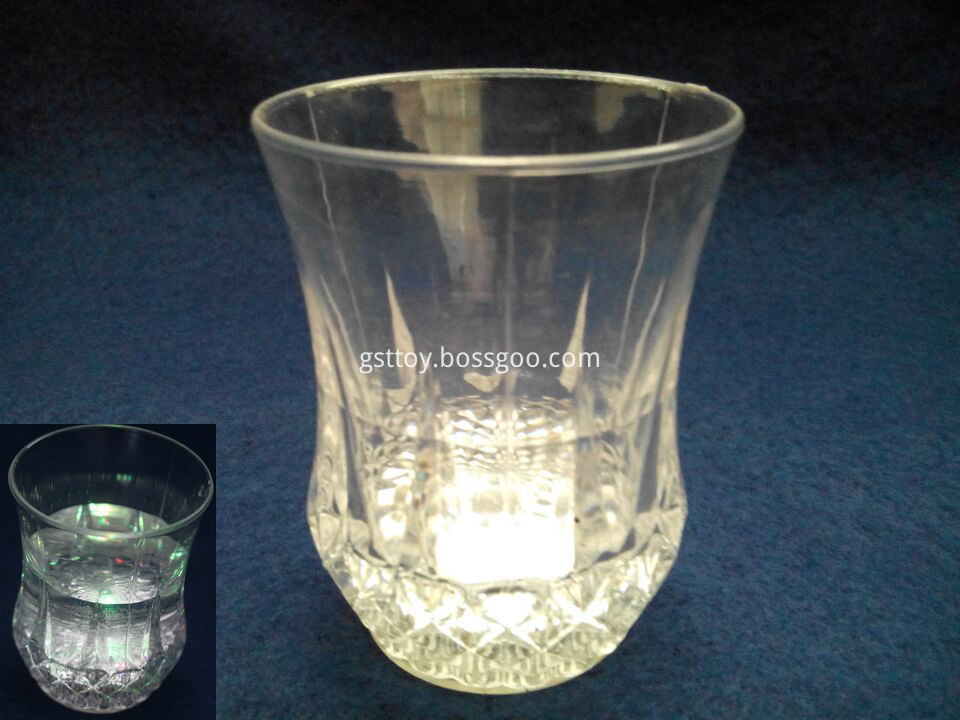 Flashing LED Plastic Pineapple Cups