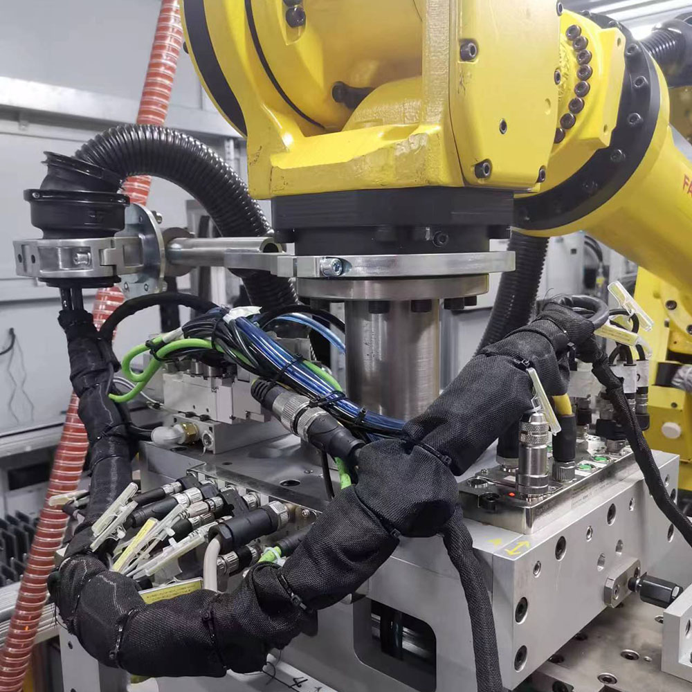 Robot Swinging Arm with connectors,Sensor and Robot Swinging Arm with connectors,Sensor and