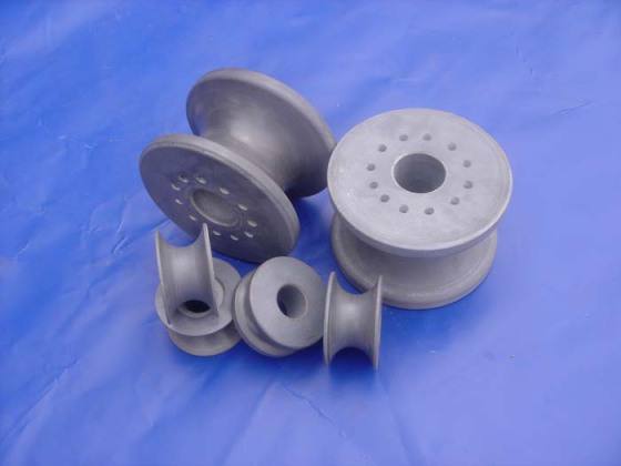 ceramic guide rail roller insulators industrial application