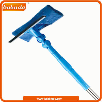 cleaning window squeegee