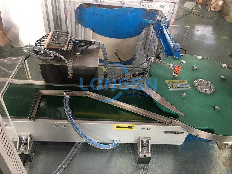 Automatic multi- function plastic push pull cap assembly machine