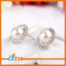 Fashion mirco Paved Crystal Pearl E Alphabet Earring Stud