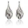 Moda Nuevo Geométrico Simple Temperamento Pliegues de Metal Shell Pendientes de Perlas Eardrop Dangler Hermosa Joyería Regalo Para Las Mujeres