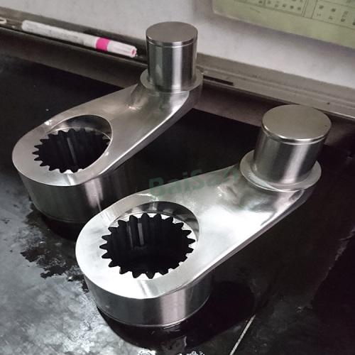 Machining of large module gear parts