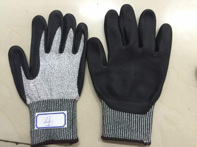 Heather Gley Nitrile Palm Coated Fine Foaming Finished HDPE Gloves