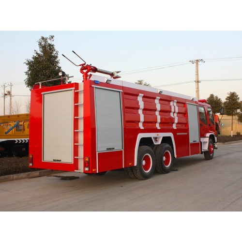 Camion de lutte contre l&#39;incendie de camion-citerne d&#39;eau 5000L 4X2