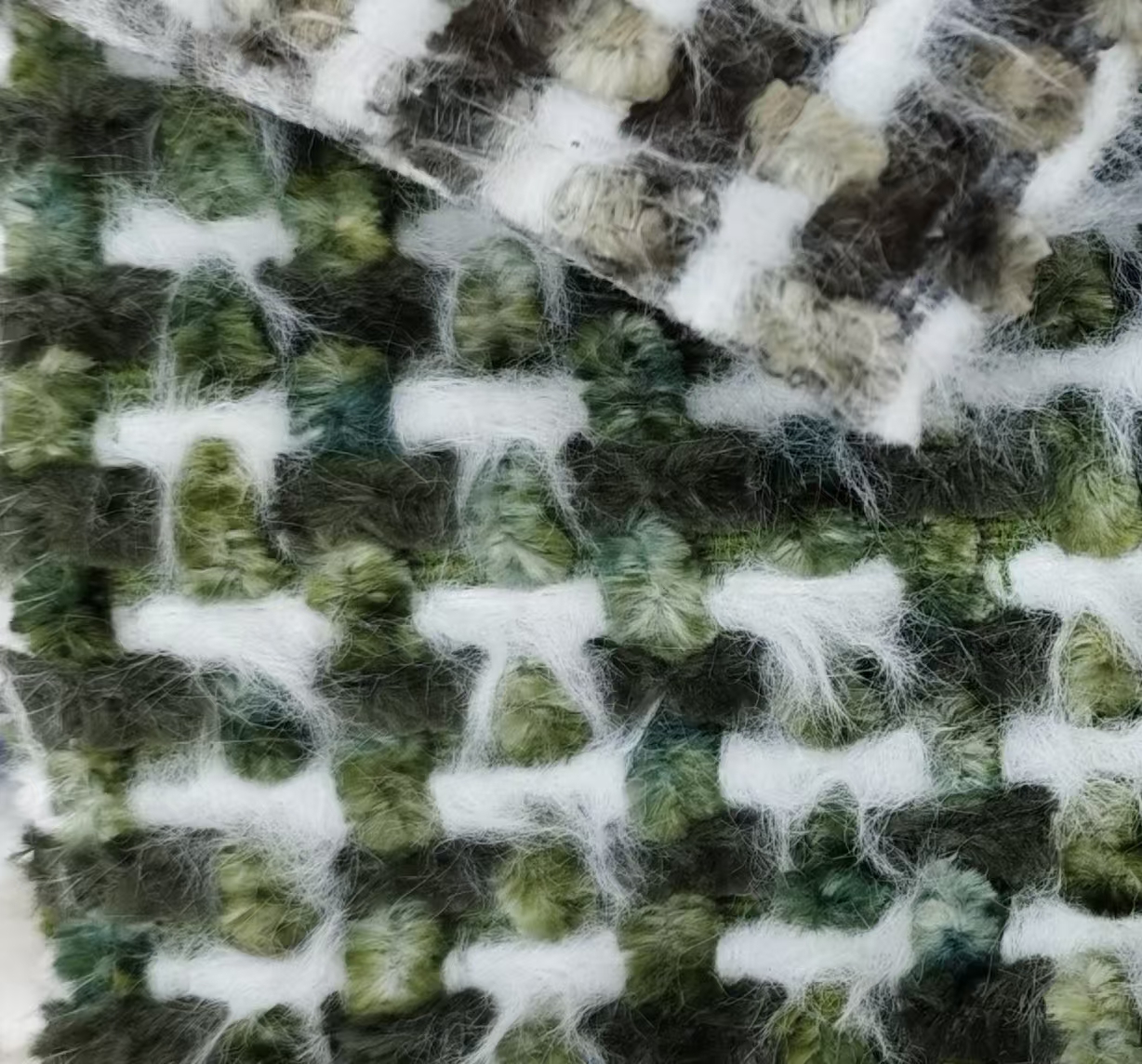 پارچه مخملی velvet fabric