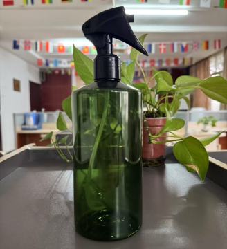 China Wholesale 500ml Green PET Bottles for Lotion and Mist Sprayers