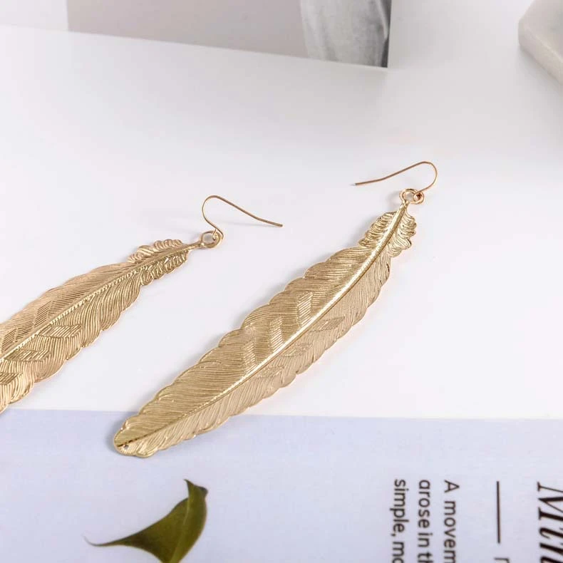 Top Design OEM Women Promotion Gift Pendant Earrings Jewelry Geometric Dangle Simple Gold Copper Alloy Drop Stud Charm Earring