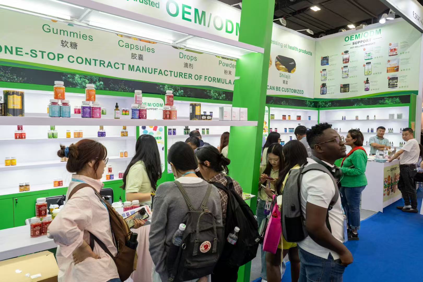 имя по умолчанию default name