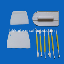Plastic Cake Icing Decorating Tool Set