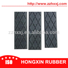 Elevator head pulley rubber covering