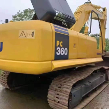 Used Tracked Excavators for Sale: Upgrade to Large Hydraulic Excavators