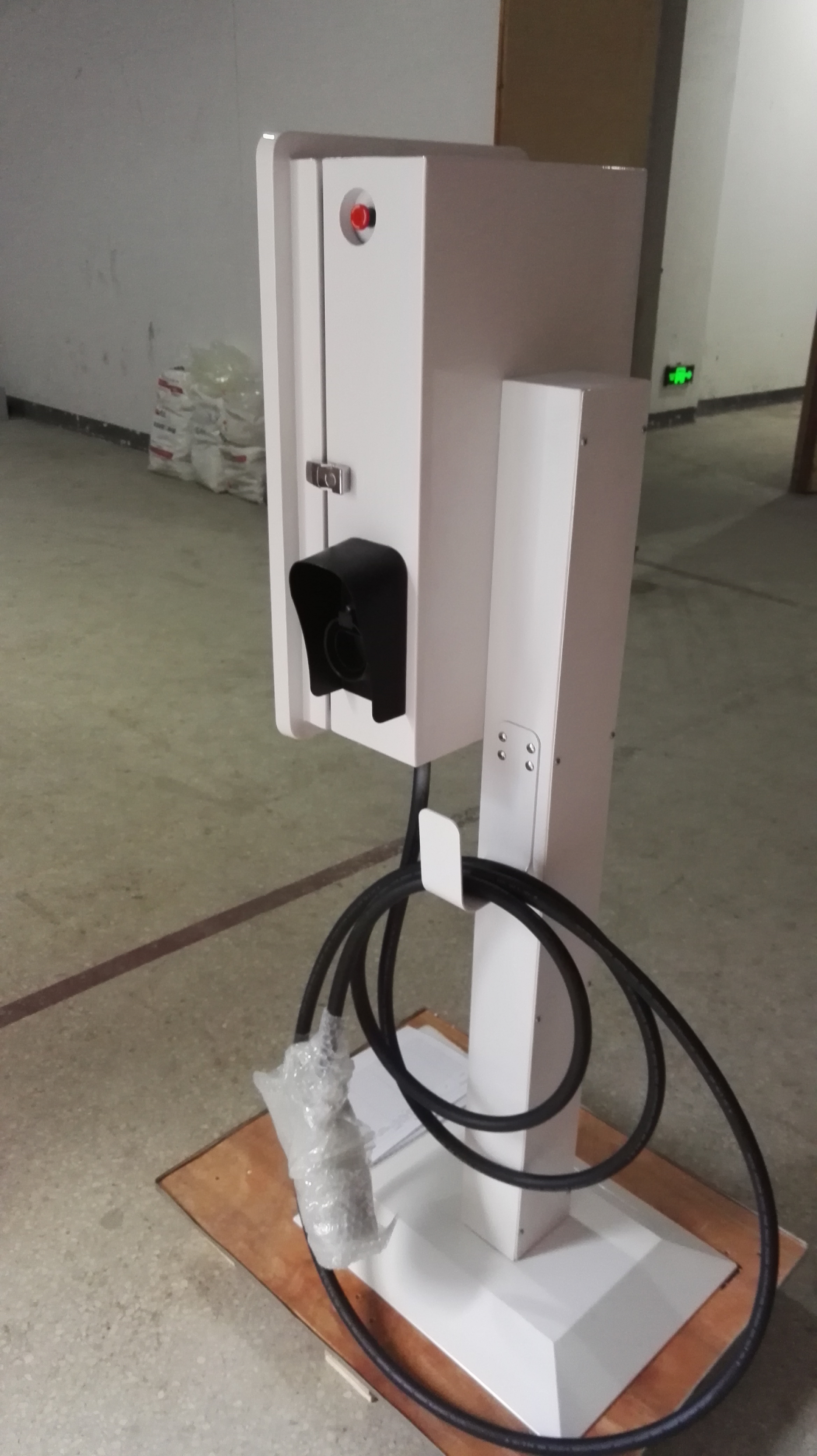 22kw Floor-Mounted With Type 2 plug AC EV Charger China EV Charger Supplier Manufacturer