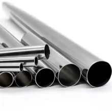 Stainless steel welded pipe with complete structure