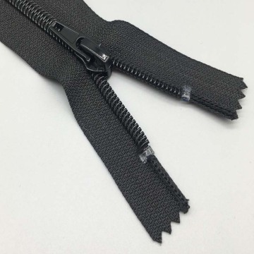 10 inch nylon separating zipper for coats