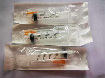 Disposable syringe with blister pack 5cc