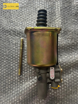 Mechanical accessories clutch booster cylinder