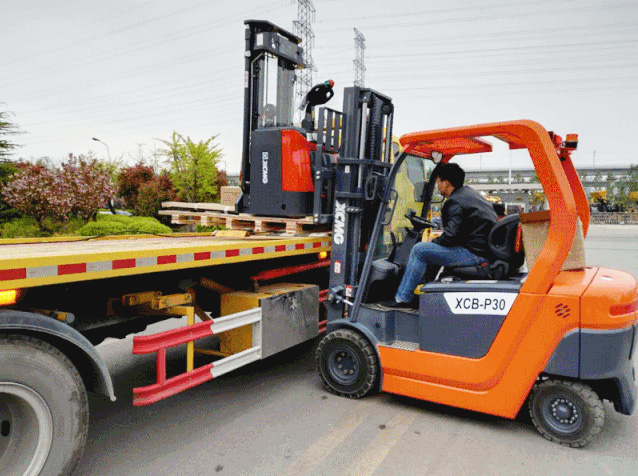 Mini chariot élévateur électrique XCMG 2,5 tonnes XCB-L25