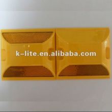 reflective plastic road studs