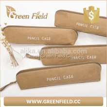 Fashion students paper pen box