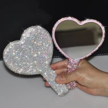 Wholesale Bling Diamond Heart-Shaped Mini Hand-Held Pocket Mirrors for Beauty Cosmetics