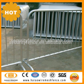 Manufacturer of low price roadway safety/road safety iron barricade/queue stand